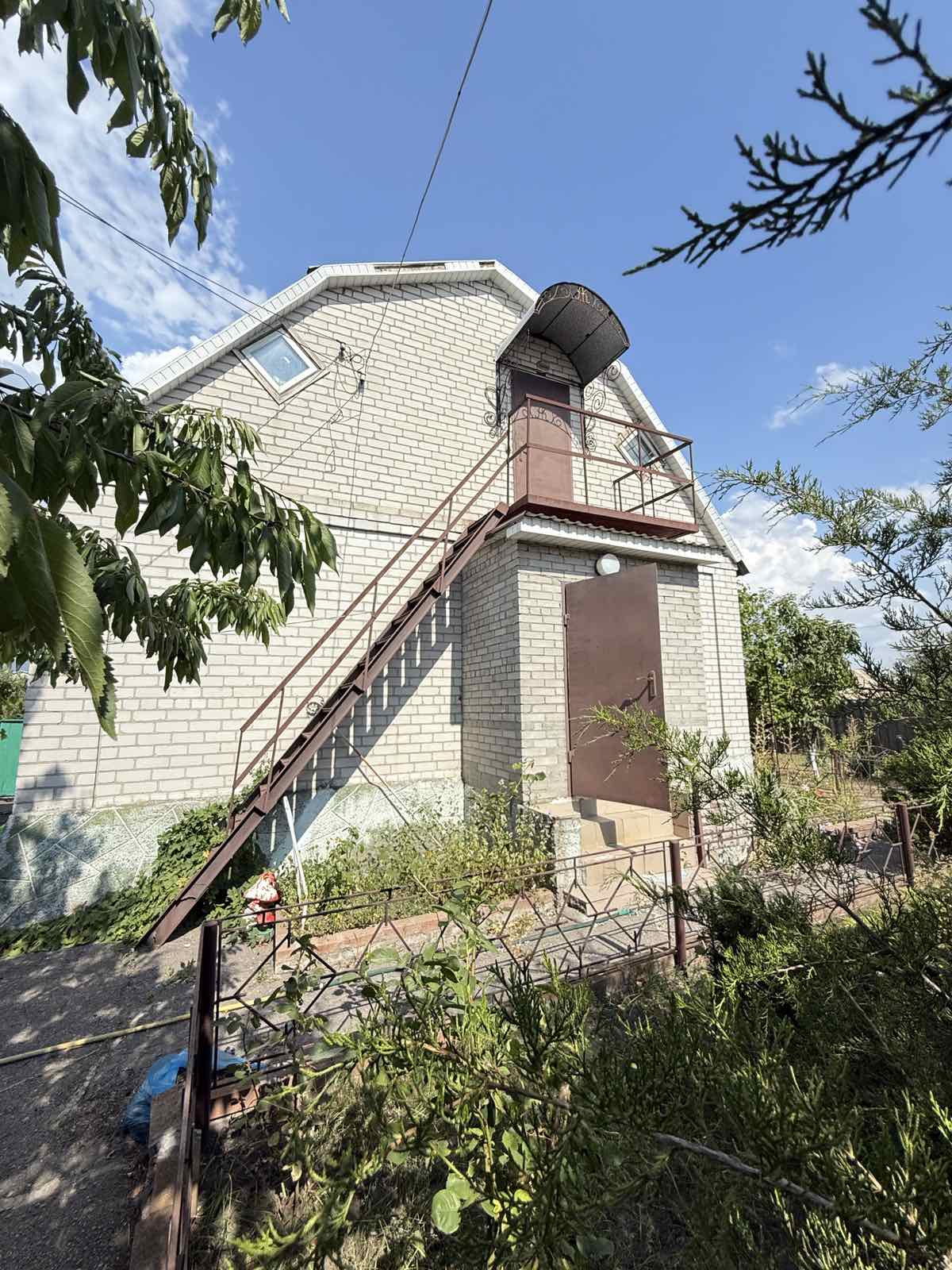 Продам дачу в м.Самар, р-н Перевал.