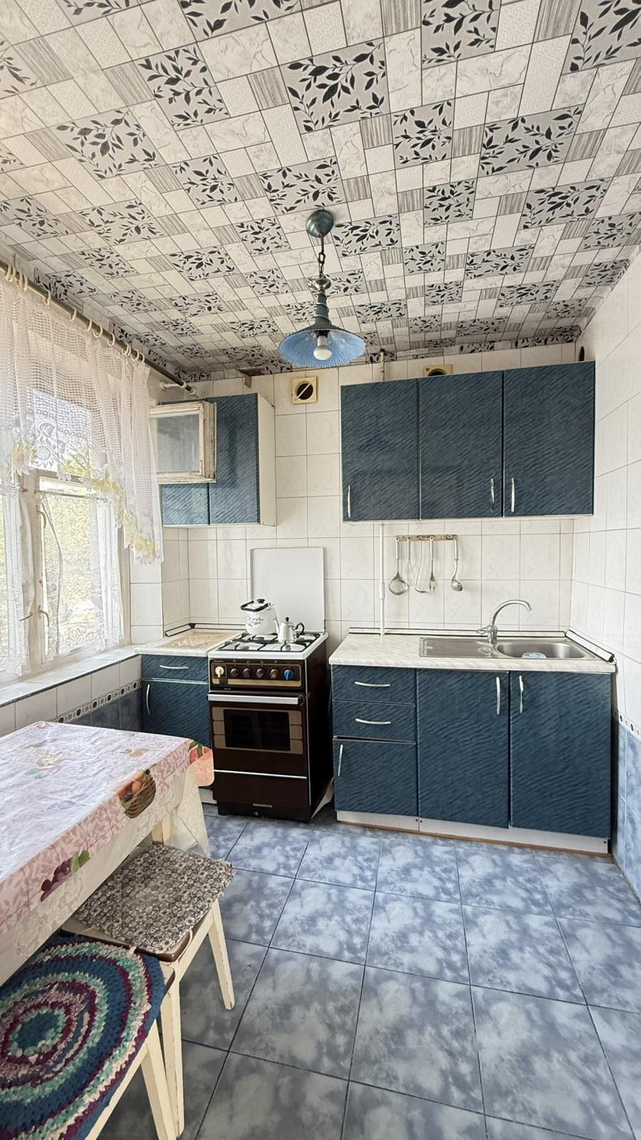 Продам 3 кімнатну квартиру р-н Косіора, вул. Осінній.